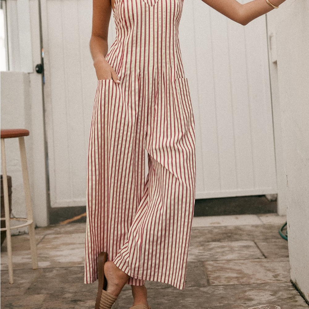 Cupshe Red and White Striped Jumpsuit - Picture 5 of 5